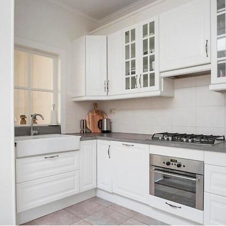 Een Heerlijke Woning Op Loopafstand Van Centrum! Leeuwarden Buitenkant foto